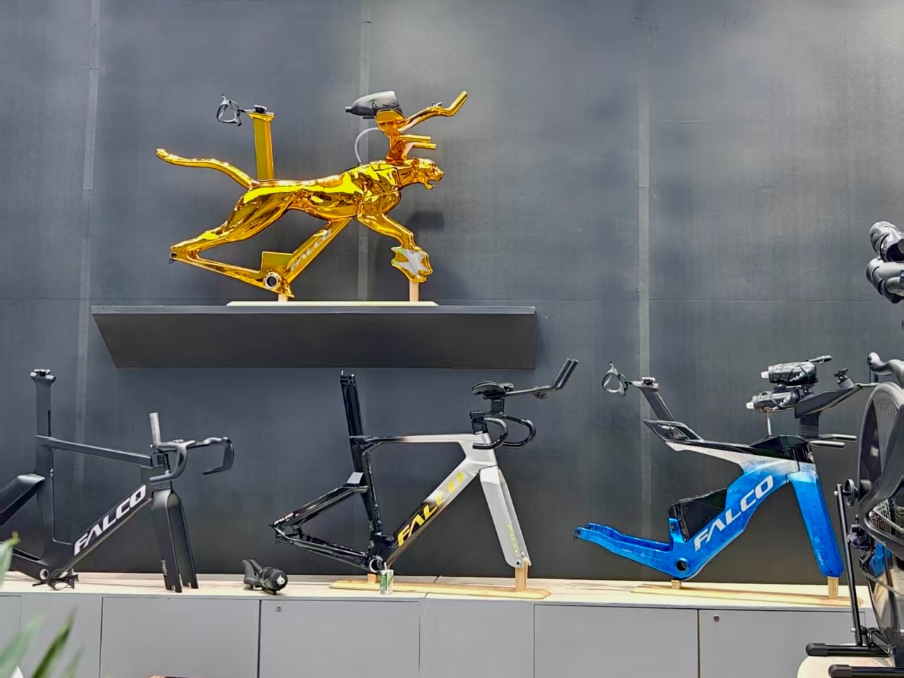 Day 1 at the Falco Cycle Show and the energy was unreal!