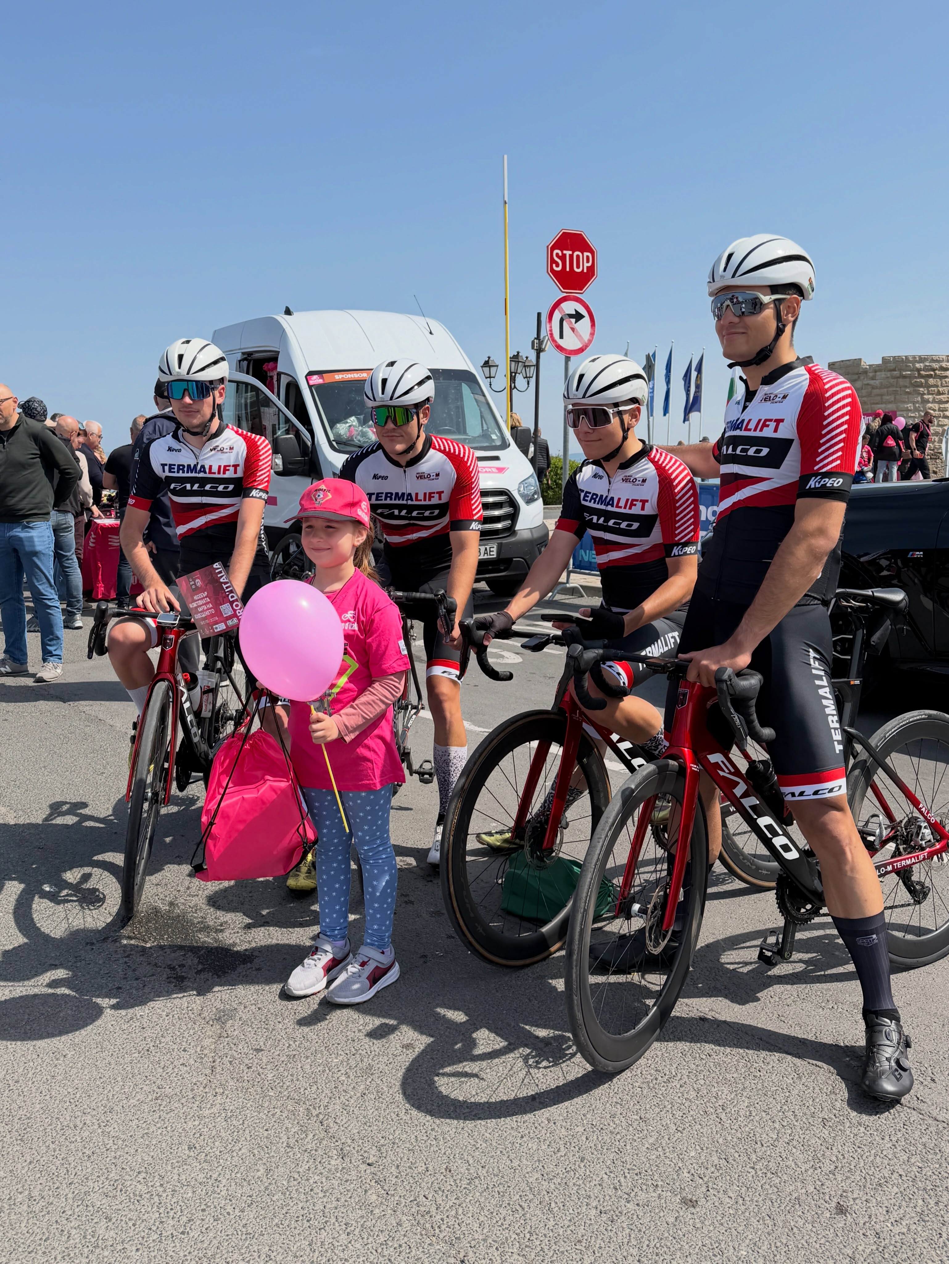And once again, this year we had lots of fans at @giroditalia !