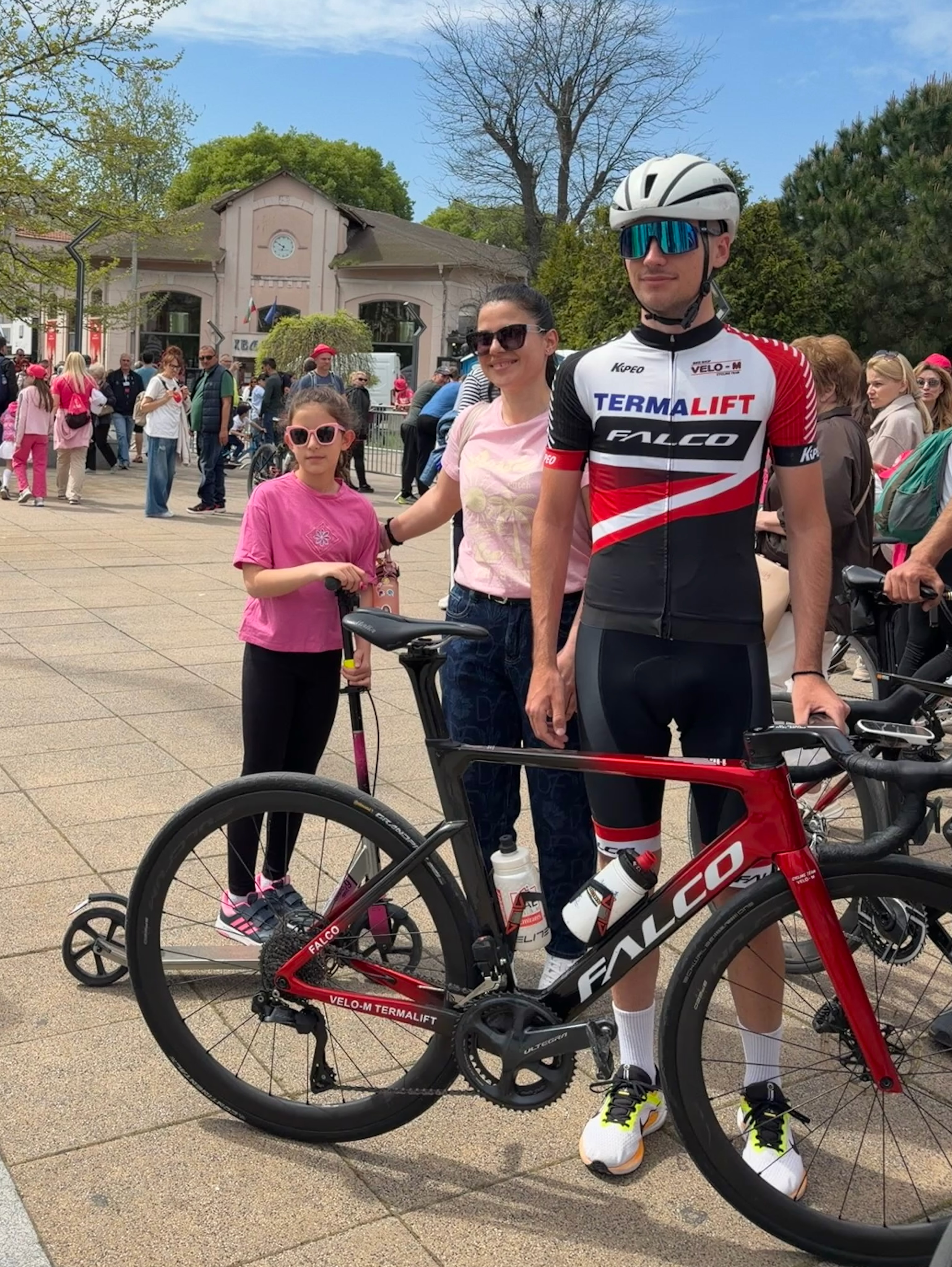 And once again, this year we had lots of fans at @giroditalia !